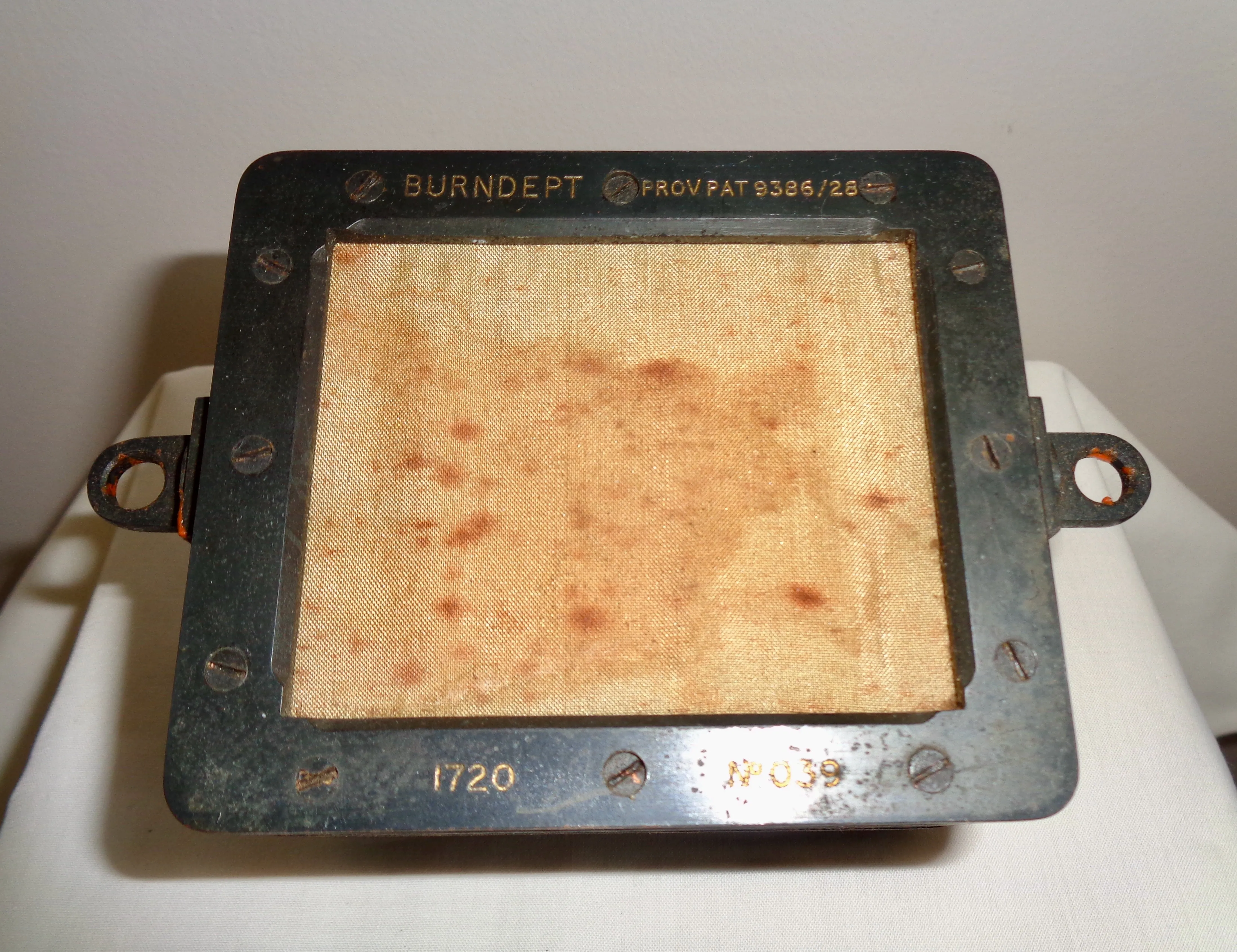 1920s Burndept Reitz Pattern Broadcast Microphone