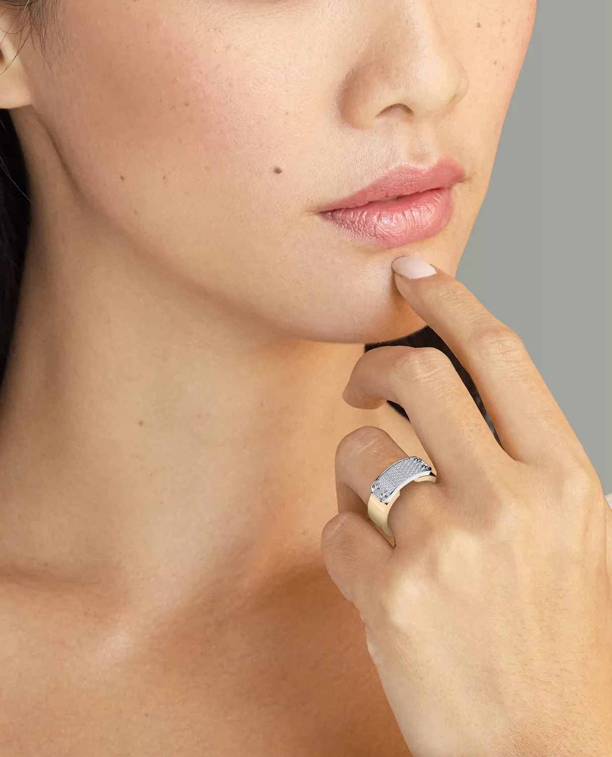 DONLIN Two-Tone Gold Ring with Plate and 0.40ct Diamonds
