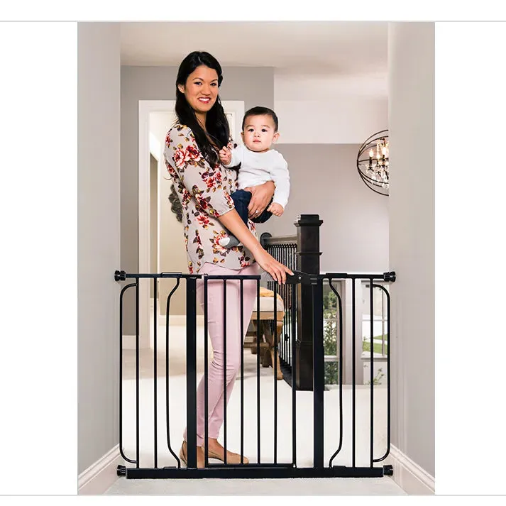 Extra Wide Metal Gate Black
