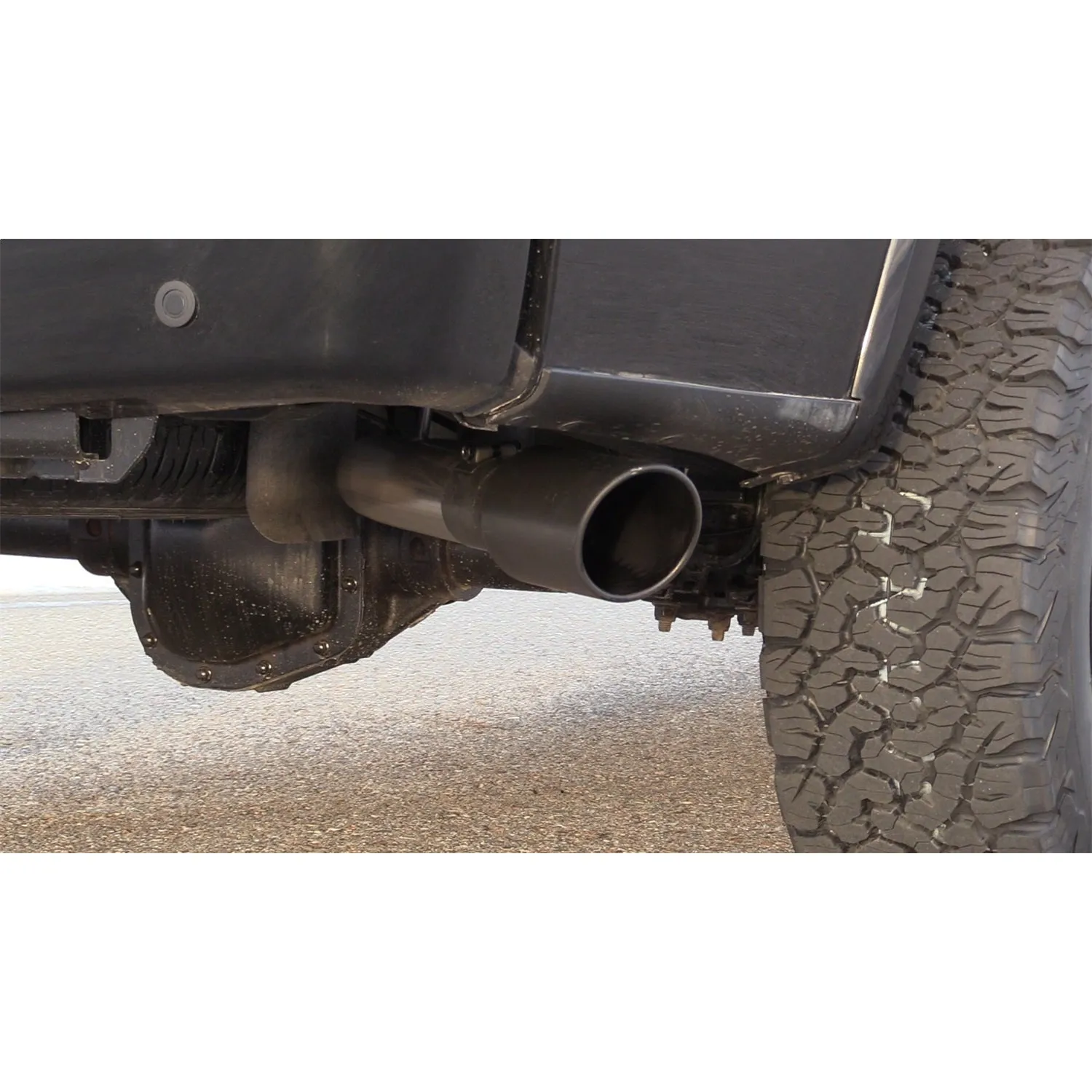 Flowmaster FlowFX Cat-Back Exhaust System - 3 in Diameter - Single Side Exit - 4-1/2 in Black Tip - Stainless - Ford Fullsize Truck 2015-20
