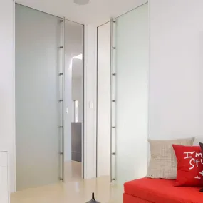 Frameless Glass Clamp