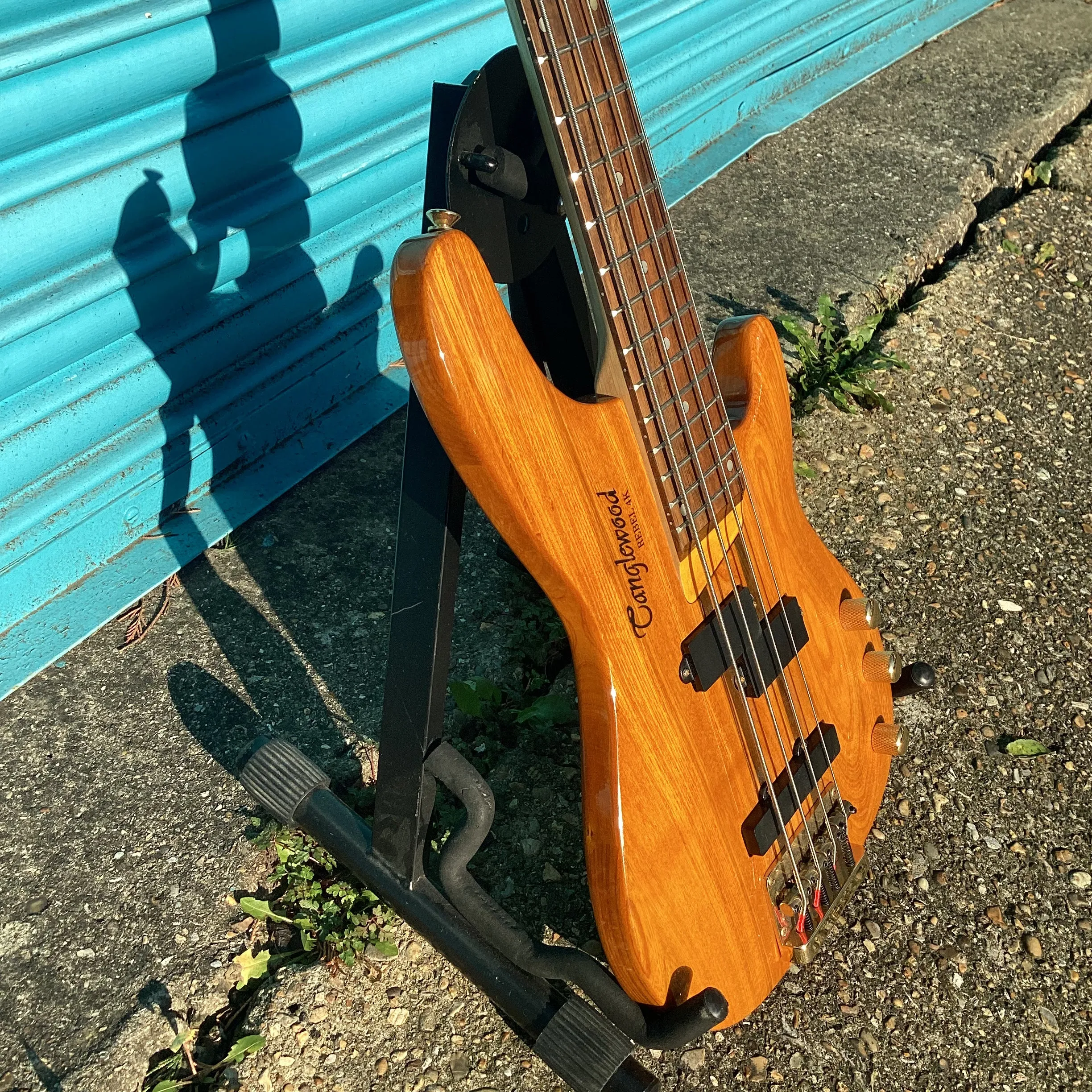 (Pre-Loved) Tanglewood Rebel 4K Bass Guitar