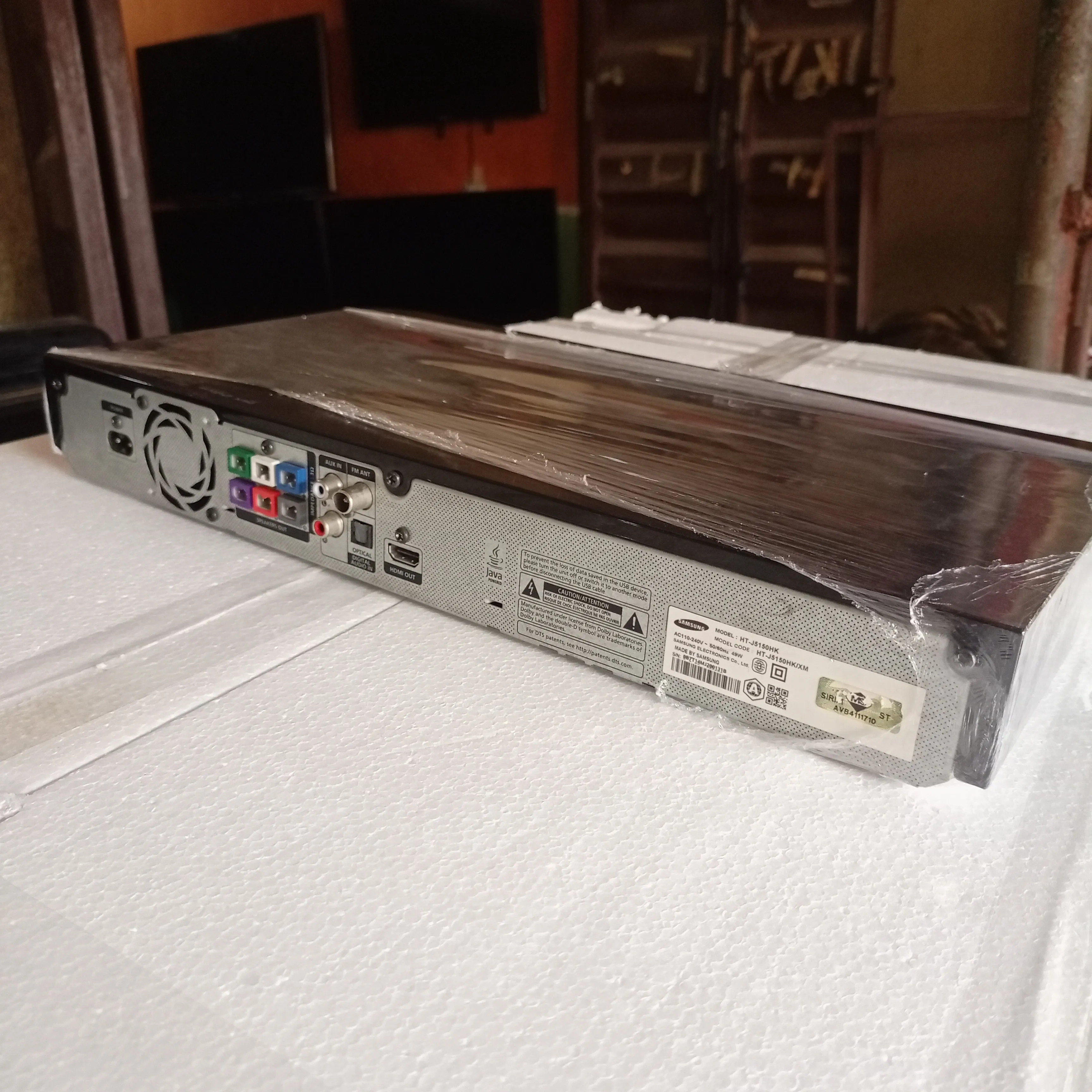 Samsung HT-J5150HK 5.1Ch 1000watts Blu-ray 3D Home Theater Machine Head (USB, FM, Aux, Optical in) - Foreign Used