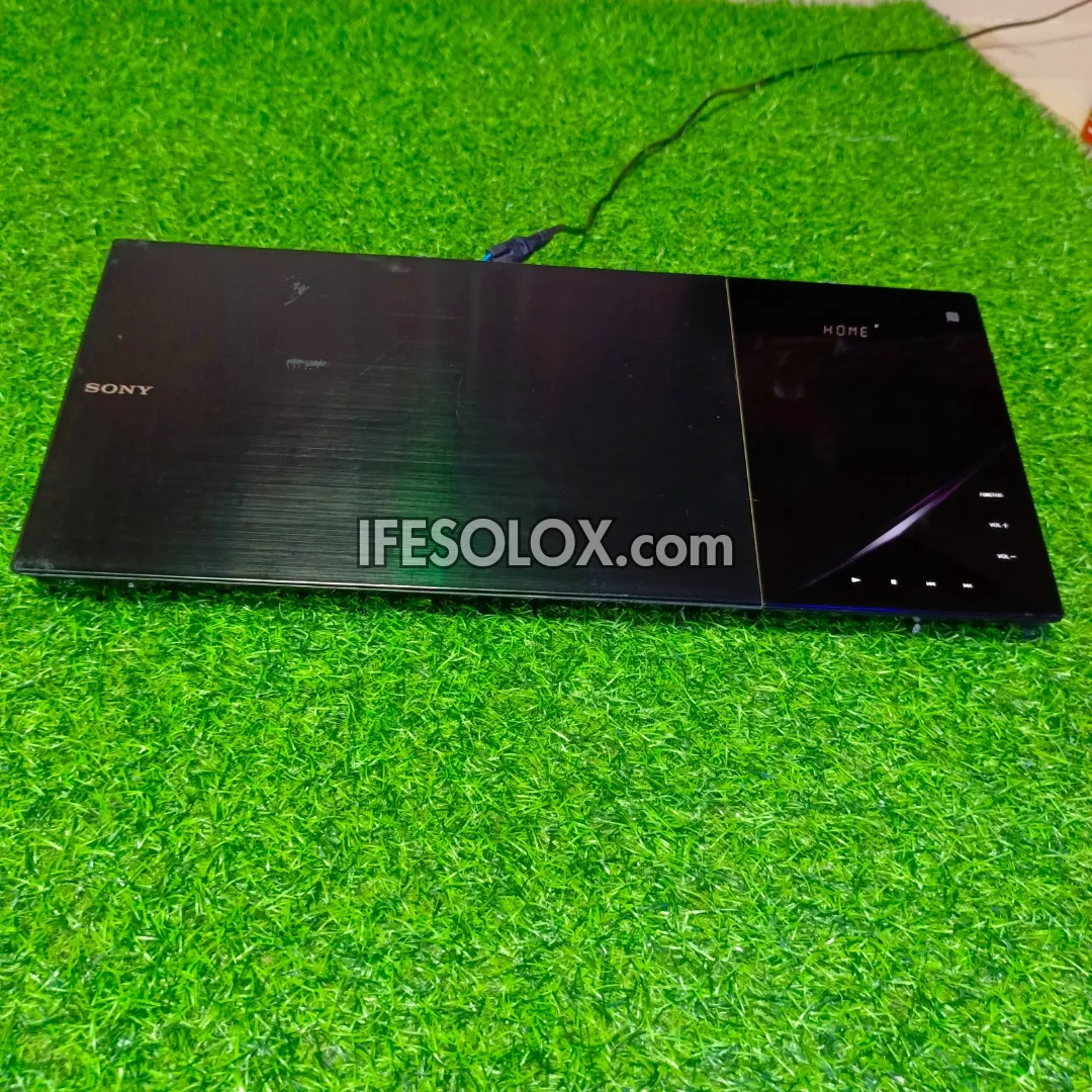 Sony HBD-N5200W 5.1Ch 1000W Bluetooth 3D Blu-ray DVD Home Theater System with WiFi and Miracast - Pre-owned